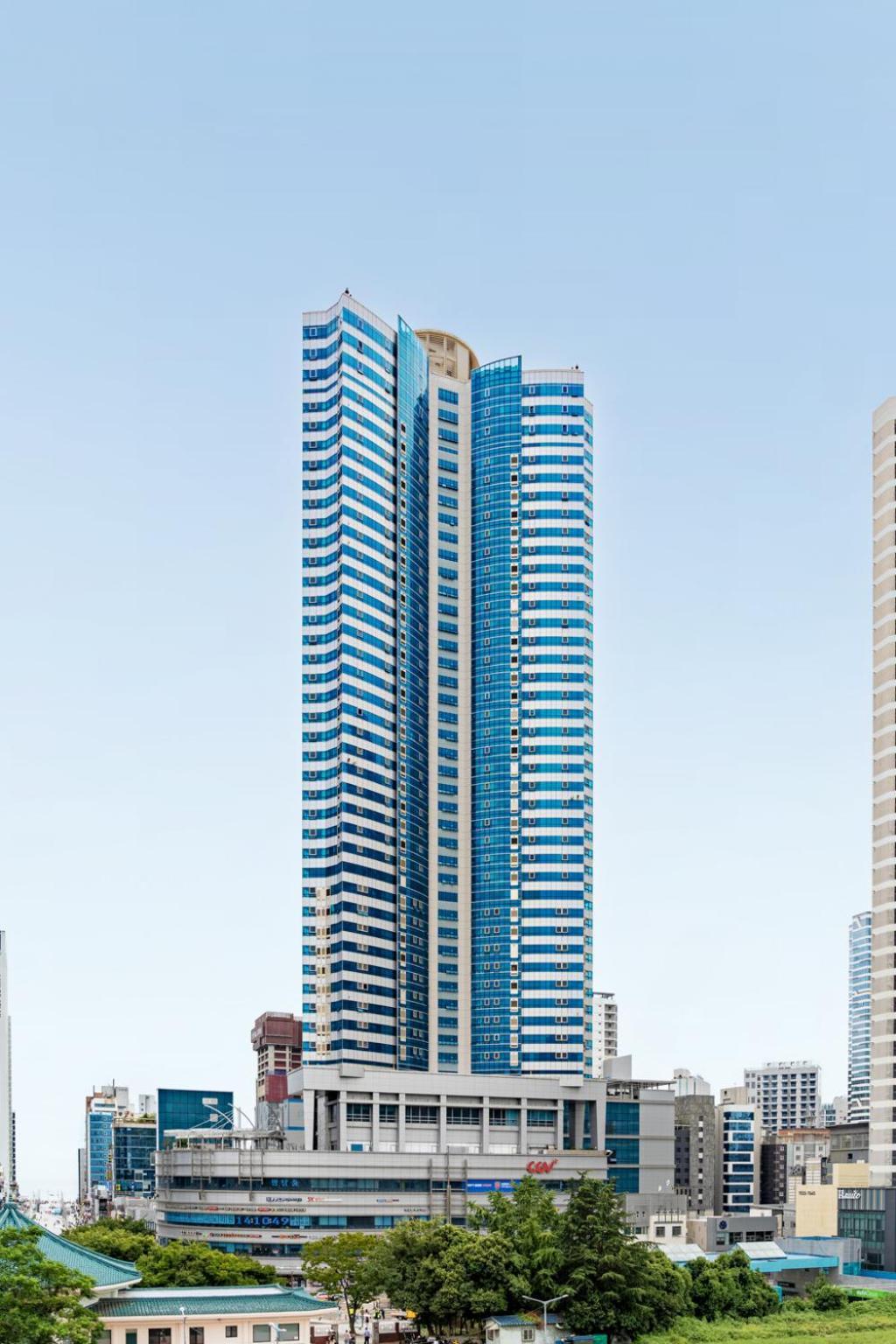 Urbanstay Haeundae Station Busan Exterior foto